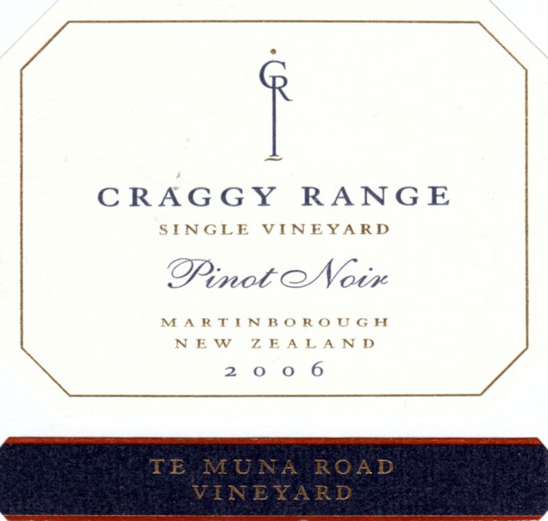 NZ_Craggy Range_pinot noir 2006.jpg